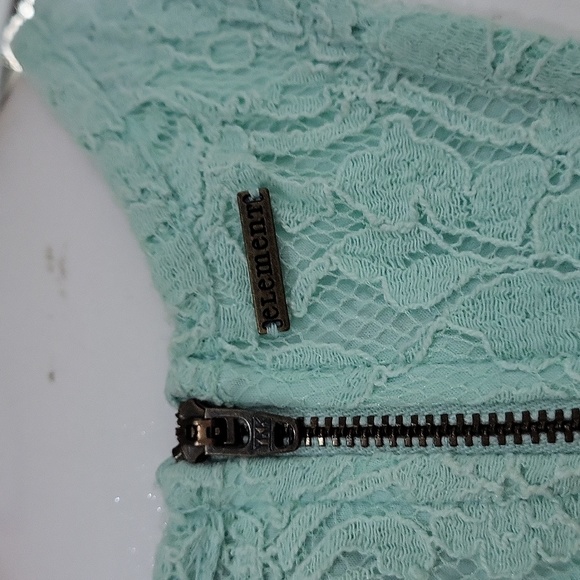 🩵 Element Floral Lace Dress - Picture 5 of 10